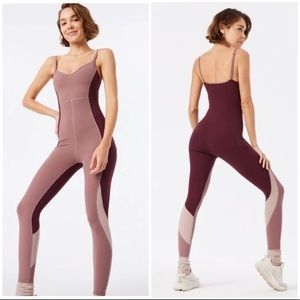 Outdoor Voices Zoom Full Length Bodysuit in Deep Taupe Shiraz Mocha